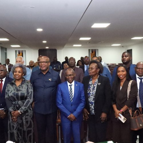 UnIA ACOLHE DIÁLOGO ESTRATÉGICO SOBRE O FUTURO DO ENSINO SUPERIOR PRIVADO EM ANGOLA