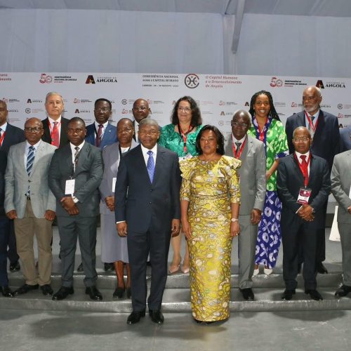 MAGNÍFICO REITOR DA UnIA PARTICIPA NA CONFERÊNCIA NACIONAL SOBRE CAPITAL HUMANO